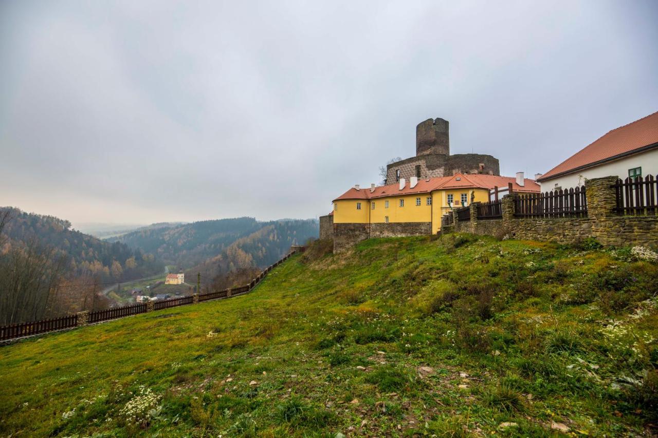 Penzion Hradu Svojanov Svojanov  Exterior photo